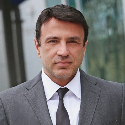 Egemen Tas